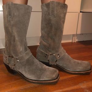 Frye Boots - Harness 12R Suede - Square toe